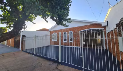 Casa com 3 quartos à venda no Jardim Tabapuã (Vila Xavier), Araraquara , 141 m2 por R$ 380.000