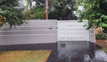 Casa com 3 quartos à venda na Vila Harmonia, Araraquara , 288 m2 por R$ 880.000