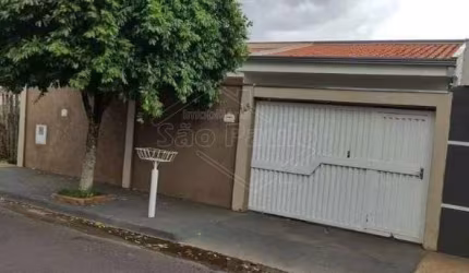 Casa com 3 quartos à venda no Parque Residencial Iguatemi, Araraquara , 146 m2 por R$ 270.000