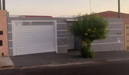 Casa com 2 quartos à venda no Jardim São Francisco, Araraquara , 70 m2 por R$ 320.000