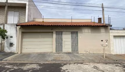 Casa com 4 quartos à venda no Jardim dos Oitis, Araraquara , 180 m2 por R$ 345.000
