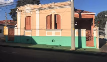 Casa comercial com 3 salas à venda no Centro, Araraquara , 176 m2 por R$ 490.000