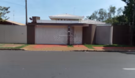 Casa comercial com 3 salas à venda no Jardim das Roseiras, Araraquara , 336 m2 por R$ 1.200.000