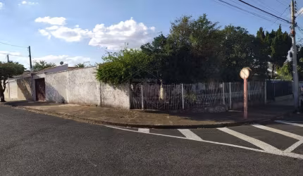 Casa com 3 quartos à venda no Jardim Europa (Vila Xavier), Araraquara , 159 m2 por R$ 400.000