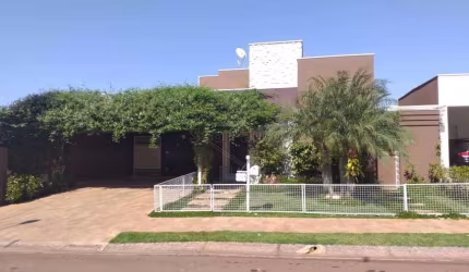 Casa em condomínio fechado com 3 quartos para alugar no Parque Residencial Damha, Araraquara , 248 m2 por R$ 6.000