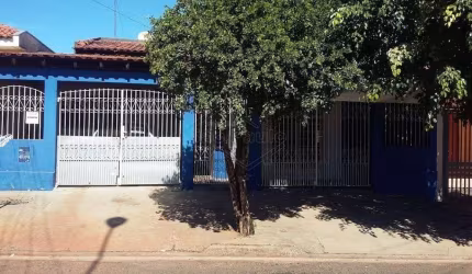 Casa com 3 quartos à venda no Jardim Cruzeiro do Sul I e II, Araraquara , 193 m2 por R$ 210.000
