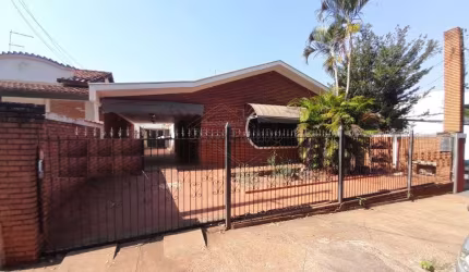 Casa com 4 quartos à venda na Vila Ferroviária, Araraquara , 186 m2 por R$ 1.200.000