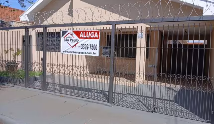 Casa para alugar no Centro, Américo Brasiliense , 119 m2 por R$ 2.200