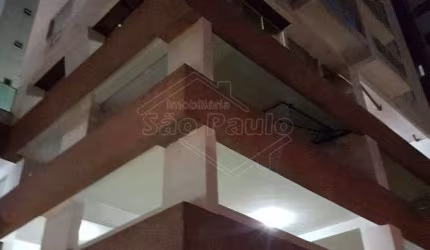 Apartamento com 3 quartos à venda no Pitangueiras, Guarujá  por R$ 650.000