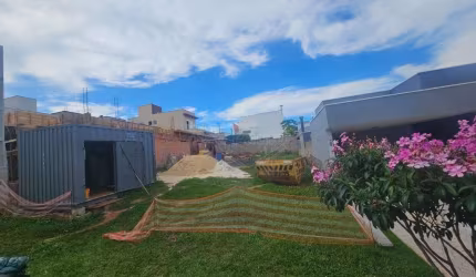 Terreno em condomínio fechado à venda no Residencial Village Damha II, Araraquara  por R$ 250.000