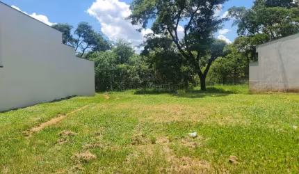 Terreno em condomínio fechado à venda no Jardim Marialice, Araraquara  por R$ 130.000