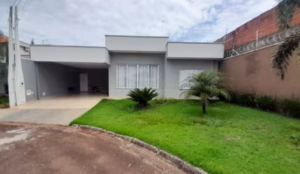 Casa em condomínio fechado com 3 quartos à venda no Jardim Maria Luiza V, Araraquara , 136 m2 por R$ 690.000