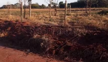 Terreno à venda no Portal das Laranjeiras, Araraquara  por R$ 300.000