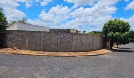 Terreno à venda no Jardim Diamante, Araraquara  por R$ 140.000
