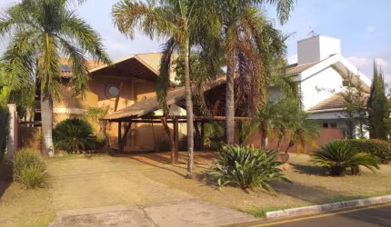 Casa em condomínio fechado com 3 quartos à venda no Portal das Araucárias, Araraquara , 366 m2 por R$ 1.600.000
