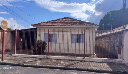 Casa com 3 quartos à venda no Jardim Bela Vista, Américo Brasiliense , 143 m2 por R$ 300.000