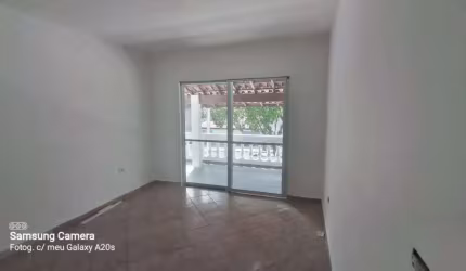 CASA  REFORMADA NO INTERLAGOS