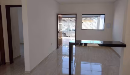CASA DE 3 DORMITÓRIOS NOVA NO SANTA PAULA