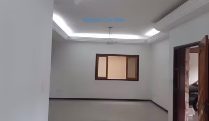 UM BELO SOBRADO COM 4 DORMITÓRIOS NO COLINAS