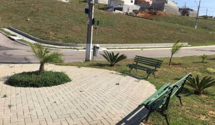 TERRENO DE 343,99M² NO CONDOMINIO RESIDENCIAL MANTIQUEIRA
