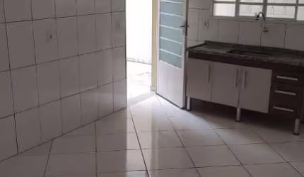 CASA TÉRREA NO PARQUE RESIDENCIAL SANTA PAULA