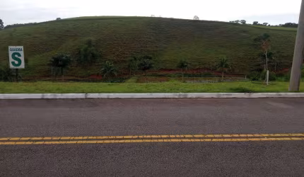 TERRENO DE 1399M² NO CONDOMÍNIO QUINTA DOS LAGOS