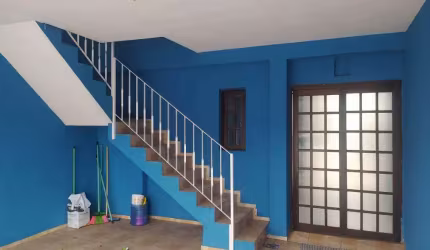 CASA COM 2 DORMITÓRIOS NO JARDIM CALIFÓRNIA