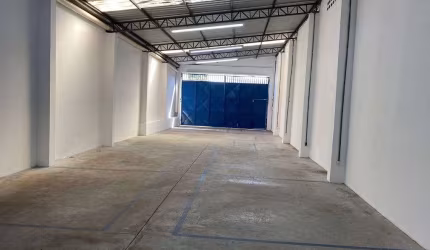 GALPÃO COM 217M² NA VILA SÃO BENEDITO AO LADO DO JARDIM DA GRANJA