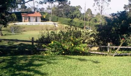 ÓTIMA CHÁCARA COM 5.000M² NA ÁGUA SOCA