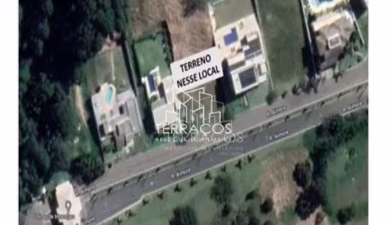 TERRENO EM ACLIVE À VENDA NO CONDOMÍNIO COLINAS DE INHANDJARA EM ITUPEVA SP.