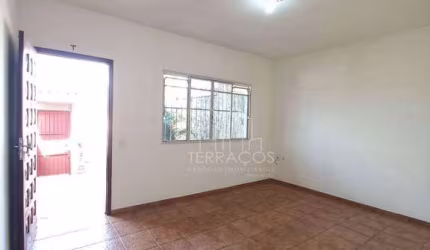Vende casa com edicula - Caxambu - Jundiai - SP