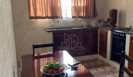 CASA RESIDENCIAL OU COMERCIAL COM 3 QUARTOS À VENDA EM JUNDIAÍ-SP!