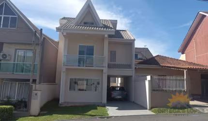 VENDO TRIPLEX COM  03 QTOS (01SUÍTE) &#x2013; CONDOMÍNIO FECHADO GARIBALDI DAS PRIMAVERAS