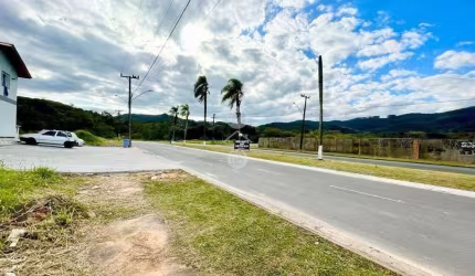 Terreno 800m² no Bairro Bela Vista