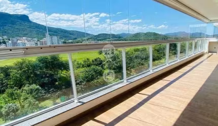 Apartamento 3 Quartos com 3 Suítes e 220m² - Pedra Branca