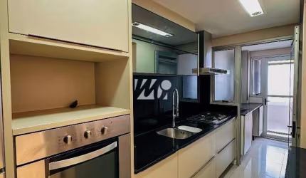 Apartamento Semimobiliado 96m² com 2 Quartos e Suíte no Pagani