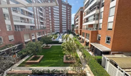 Apartamento com Piscina e 3 Quartos e Suíte na Pedra Branca