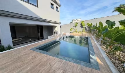 Casa 339m² com 4 Quartos e Suítes na Pedra Branca