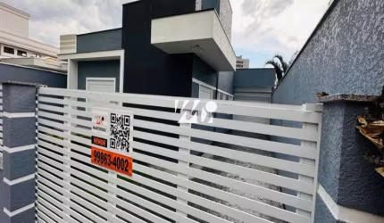 Casa com Piscina e 3 Quartos e Suítes na Pedra Branca