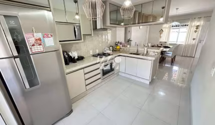Casa 2 Quartos com 1 Suíte com edícula