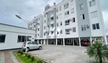 Apartamento 2 Quartos no Residencial Costão da Barra