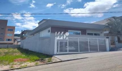Casa 2 Quartos com 1 Suíte - São Sebastião