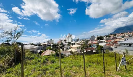 Terreno no Loteamento Green Village