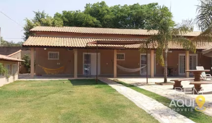 Chácara com 2 dormitórios à venda, 780 m² por R$ 1.100.000,00 - Condomínio Santa Inês - Itu/SP