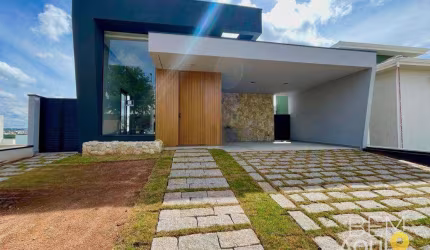 Casa à venda no Condomínio Residencial Central Parque - Salto/SP