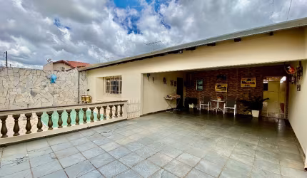 Casa dos Sonhos com Piscina e Espaço Gourmet – Pronta para Morar e Aproveitar!