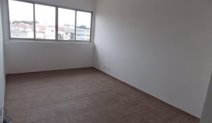 APARTAMENTO REPLETO DE ARMÁRIOS, NO MELHOR DA VILA SANTA CATARINA !