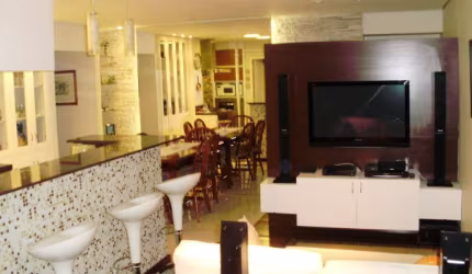APARTAMENTO COM FINO ACABAMENTO, REPLETO DE ARMÁRIOS NO MELHOR DA VILA MASCOTE!