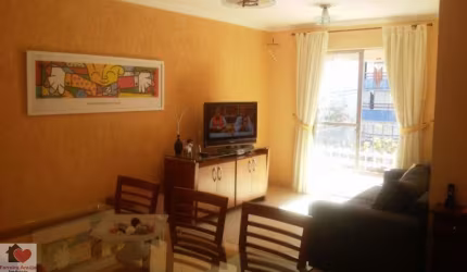 APARTAMENTO ESPAÇOSO, COM DUAS VAGAS DE GARAGEM NO MELHOR DA VILA MASCOTE !