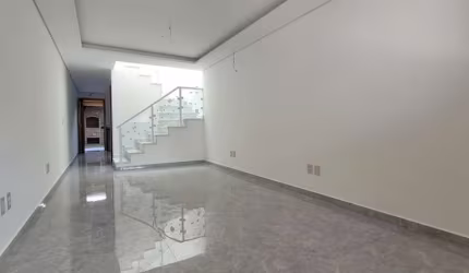 SOBRADO NOVO COM FINO ACABAMENTO, NO MELHOR DO JARDIM CIDÁLIA!